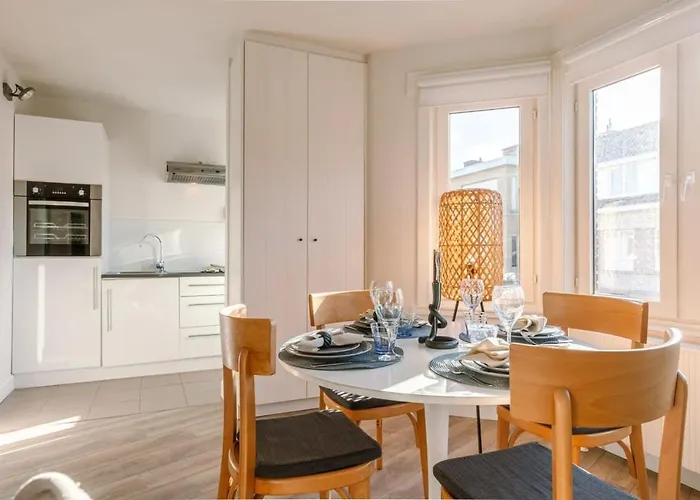 Casiola - Sunny Bright In The Center Of Appartement *